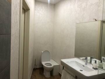Фото номера Двухместный номер-студио Делюкс с 1 кроватью Гостевой дом Toft Guest House г. Боровляны 3